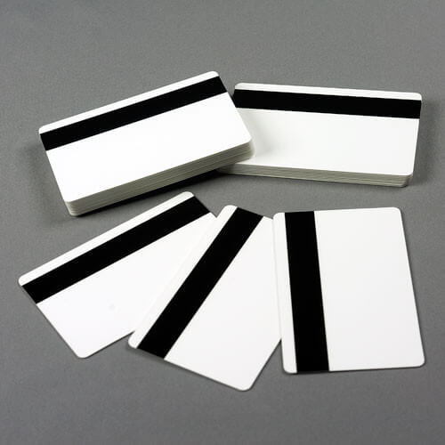X-tek™ CR8030 Blank Cards with HiCO Magnetic Stripe (100-pack)